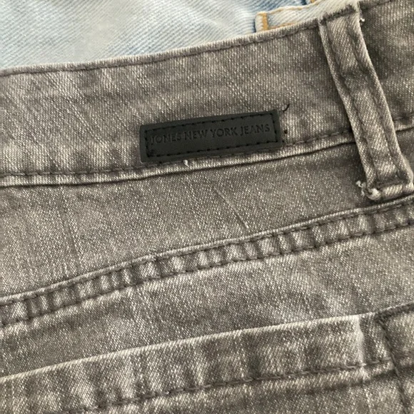 jones new york straight leg jeans - Picture 14 of 16